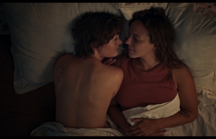 LOVE ME TENDER_PHOTO3.jpg